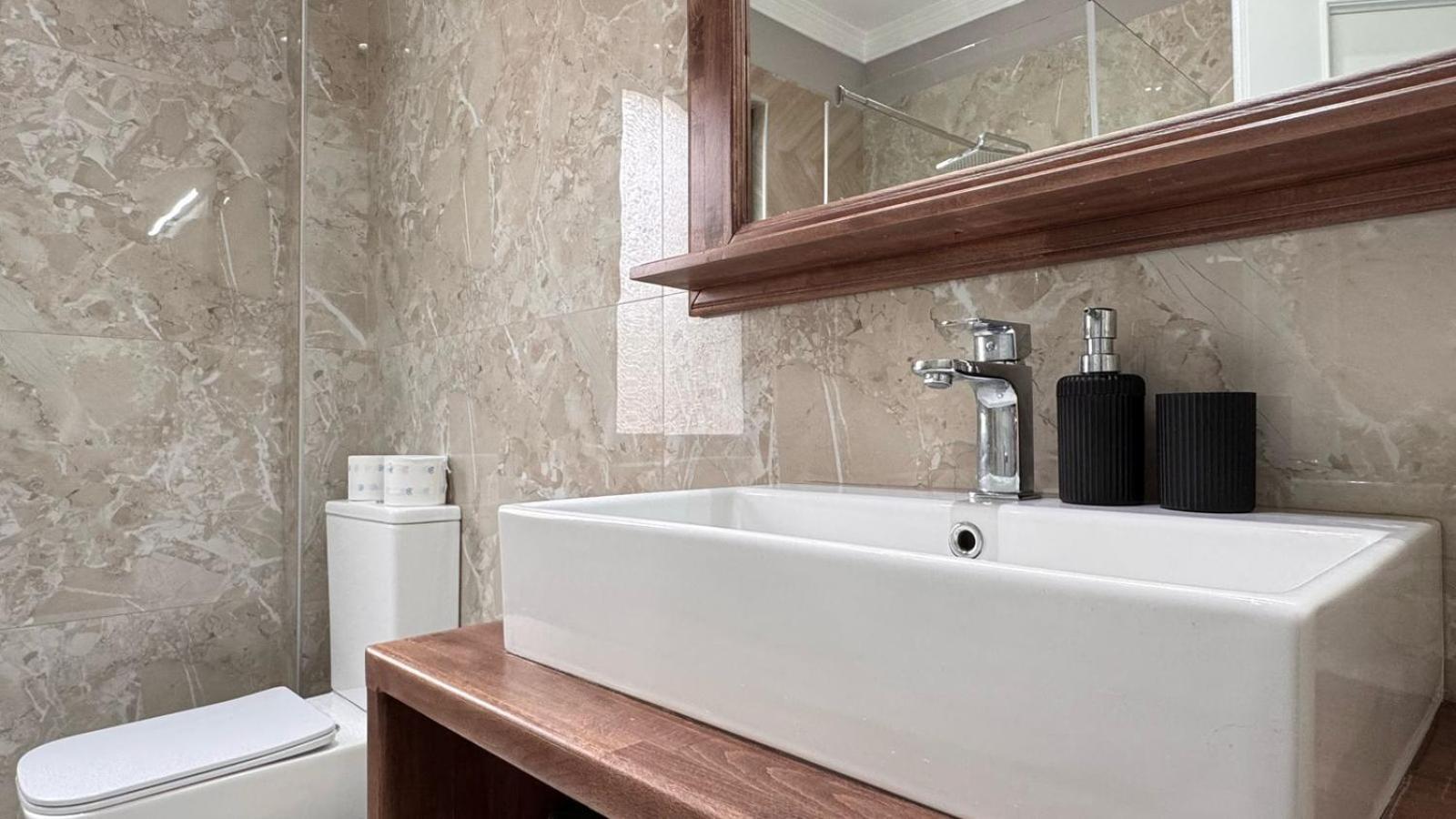 Appartement Terrace Flat In Heart Of *